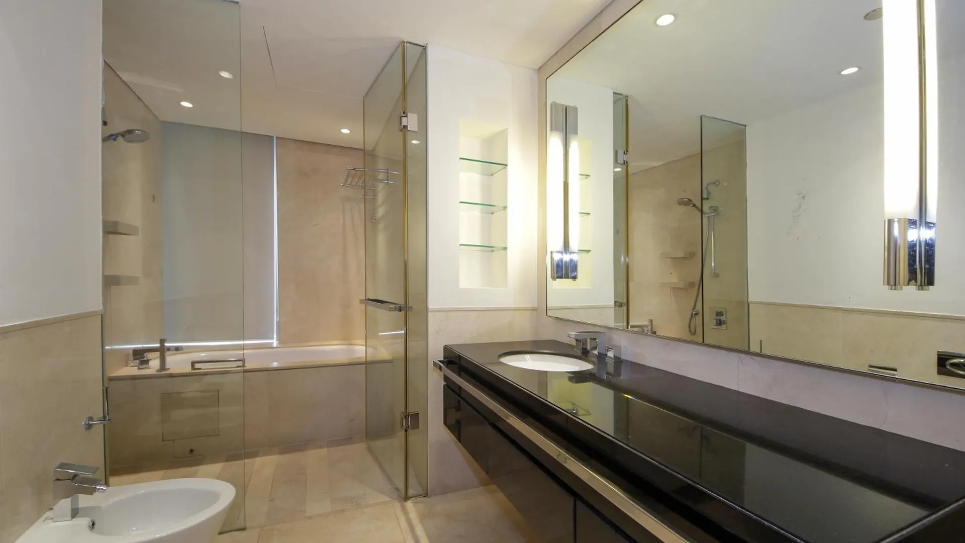 Luxury Marina View Apartment In Jw Marriott Dubai Marina Émirats arabes unis